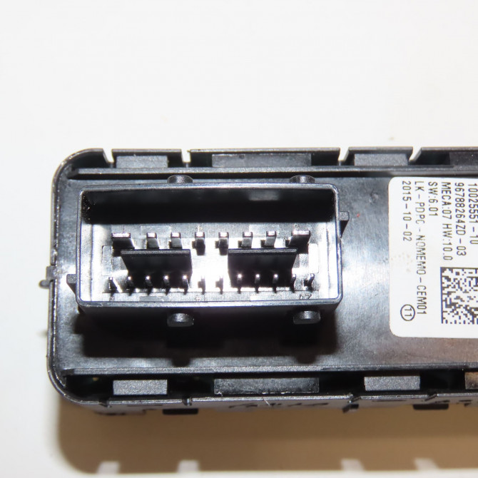 Commande lève-glace porte avant gauche occasion 4