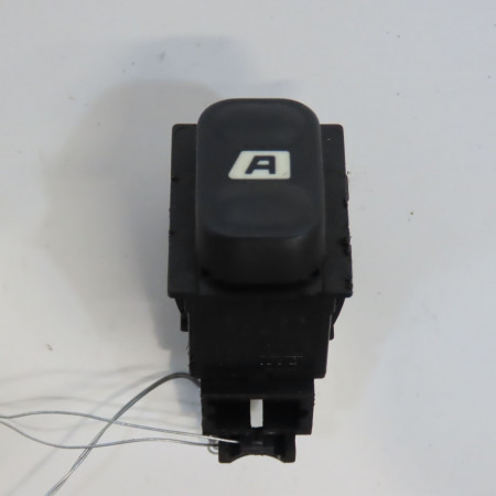 Commande lève-glace porte avant droite occasion PEUGEOT 607 Phase 1 11-1999->09-2004 2.2 HDI