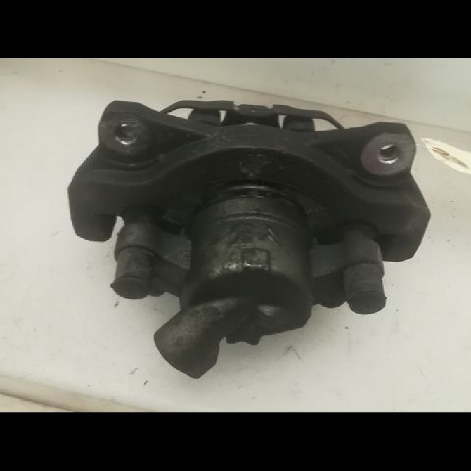 Etrier de frein avant droit occasion PEUGEOT 508 Phase 2 SW 06-2014->... 2.0 BlueHDI 180ch 4400X0 2