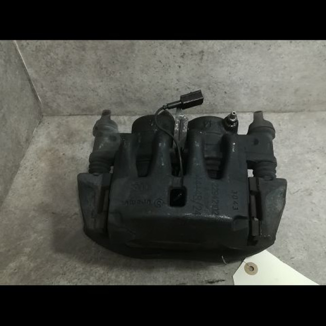 Etrier de frein avant gauche occasion PEUGEOT BOXER III Phase 1 06-2006->... 4401J6 1