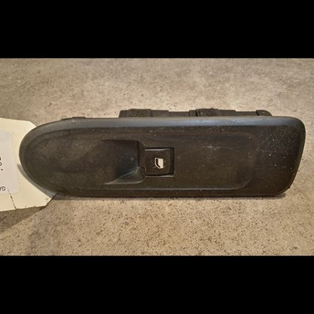 Commande lève-glace porte avant droite occasion CITROEN C5 II Phase 1 04-2008->... 2.0 HDi 138ch 649029