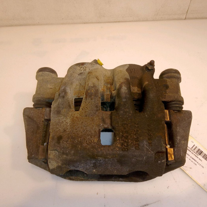 Etrier de frein avant gauche occasion CITROEN JUMPER III Phase 1 06-2006->... 2.2 HDi 100ch 4401J8 1