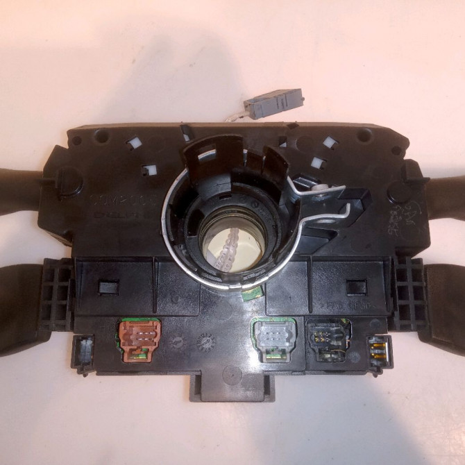 Bloc commodos occasion PEUGEOT PARTNER II Phase 2 05-2012->... 1.6 HDI 75ch 98062258XT 4