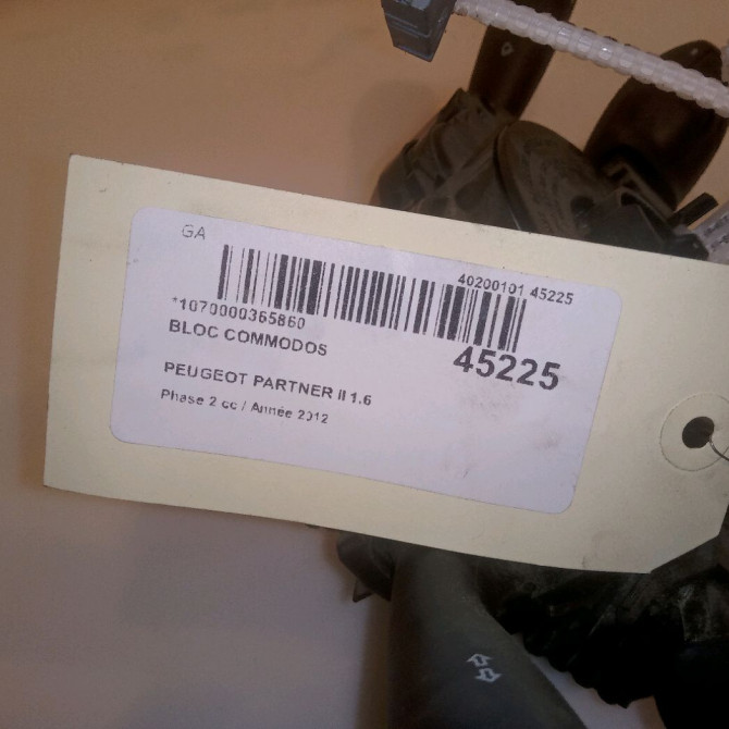 Bloc commodos occasion PEUGEOT PARTNER II Phase 2 05-2012->... 1.6 HDI 75ch 98062258XT 6