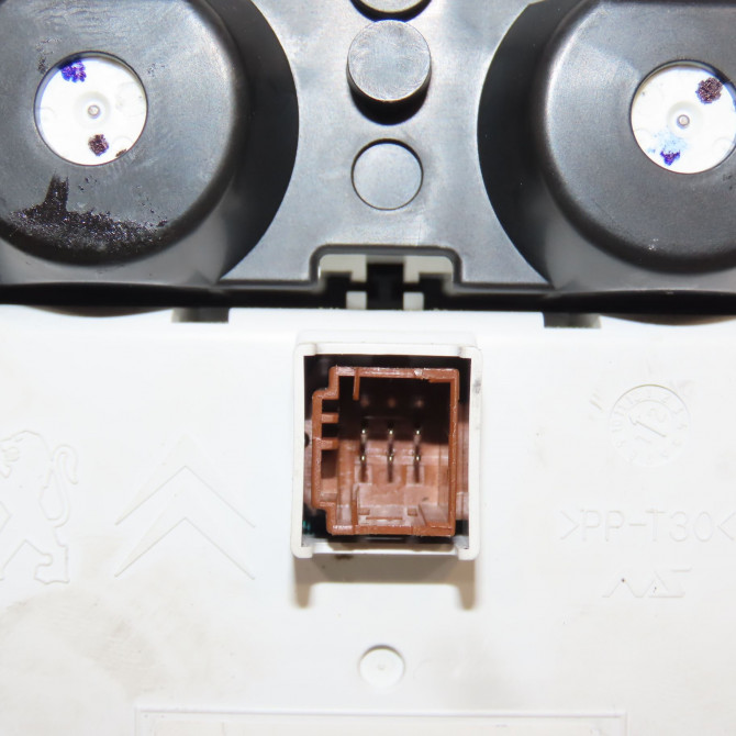 Compteur occasion PEUGEOT RCZ Phase 2 09-2012->... 2.0 HDI 160ch 9805535280 4