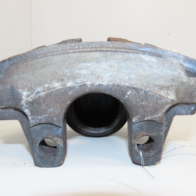 Etrier de frein avant gauche occasion PEUGEOT RCZ Phase 2 09-2012->... 2.0 HDI 160ch 4400W9 2