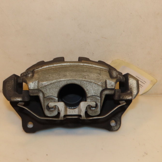 Etrier de frein avant gauche occasion  4400W9 1