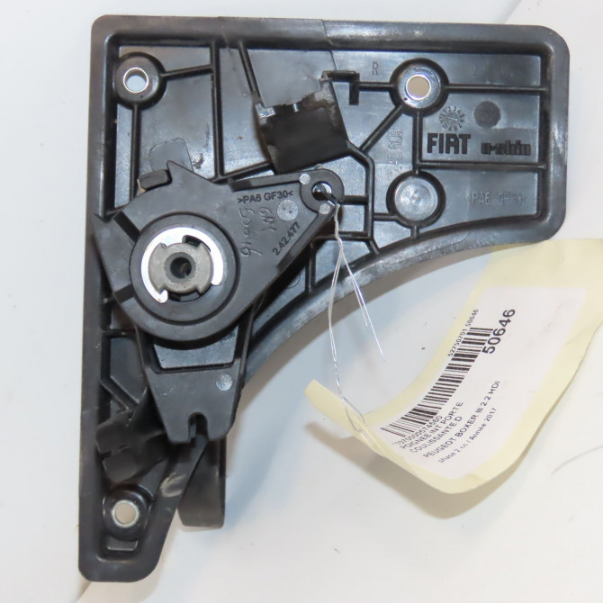 Poignee int porte coulissante d occasion PEUGEOT BOXER III Phase 1 04-1995->04-1999 2.2 HDI 130ch 1607147480 2