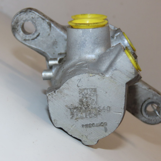 Maitre cylindre occasion PEUGEOT RCZ Phase 2 09-2012->... 2.0 HDI 160ch 4601X4 3