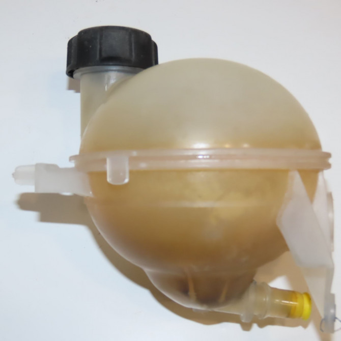 Vase expansion occasion PEUGEOT RCZ Phase 2 09-2012->... 2.0 HDI 160ch 1323FA 1