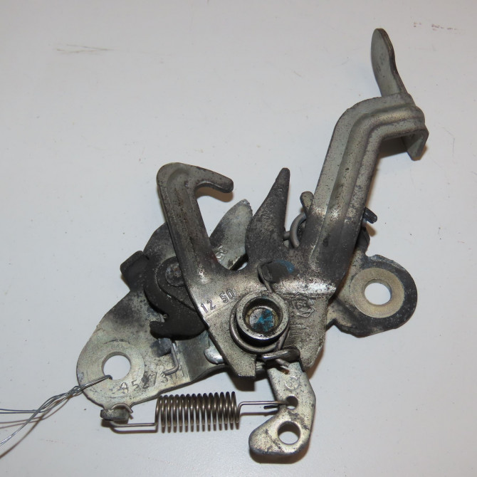 Serrure capot occasion PEUGEOT RCZ Phase 2 09-2012->... 2.0 HDI 160ch 7934F1 2