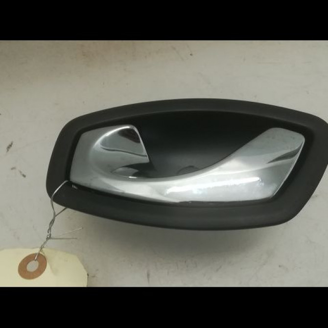 Poignee int porte arg occasion RENAULT CAPTUR Phase 1 02-2013->... 0.9 90 ch 806716611R 1