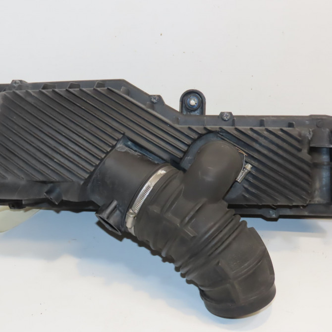 Boitier filtre a air occasion PORSCHE 146 Phase 1 04-1995->04-1999 3.4i 301ch 3