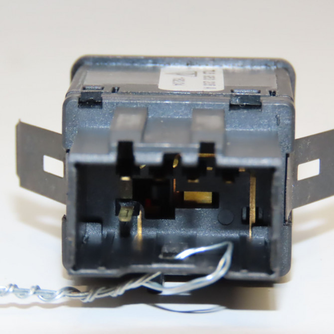 Bouton de warning occasion PORSCHE CAYENNE I Phase 1 11-2003->12-2006 4.5i 450ch 955613254006N3 2