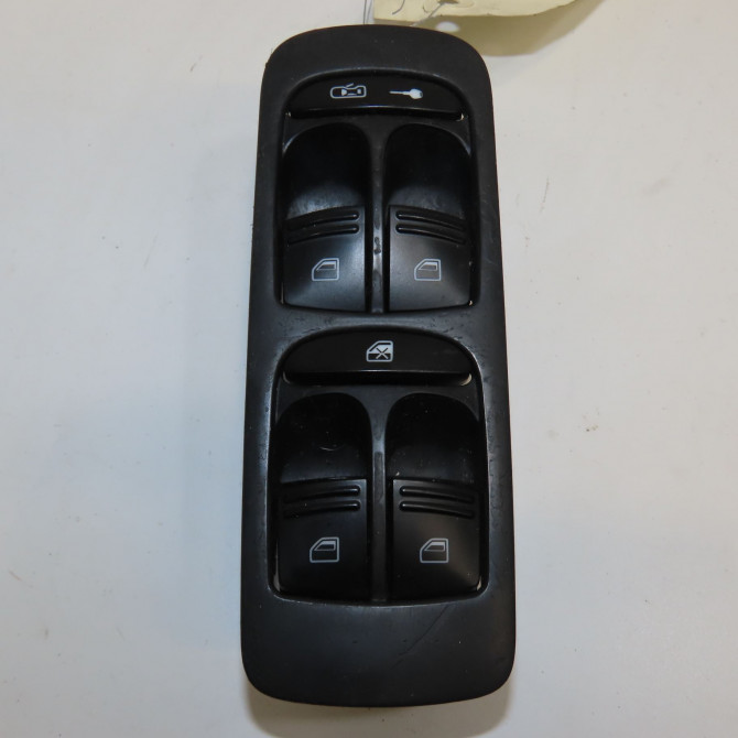 Commande lève-glace porte avant gauche occasion PORSCHE CAYENNE I Phase 1 11-2003->12-2006 4.5i 450ch 95561315602 1