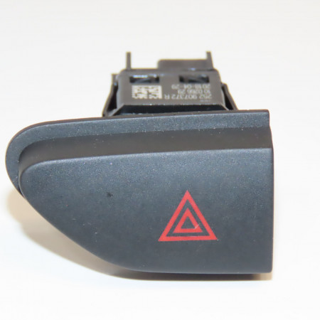 Bouton de warning occasion RENAULT CAPTUR Phase 1 04-1995->04-1999 1.2i 120ch