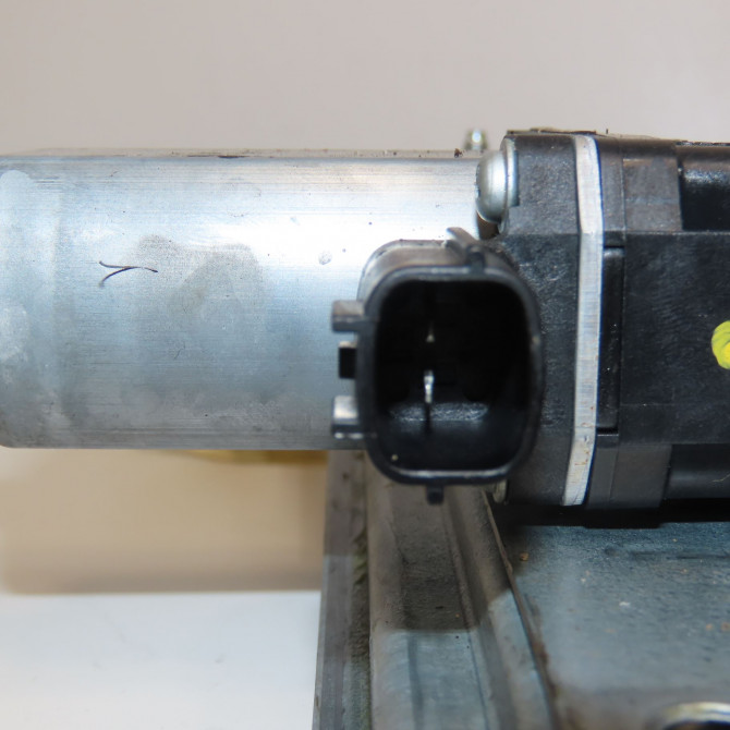 Mecanisme+moteur leve-glace arg occasion RENAULT CAPTUR Phase 1 04-1995->04-1999 1.2i 120ch 3