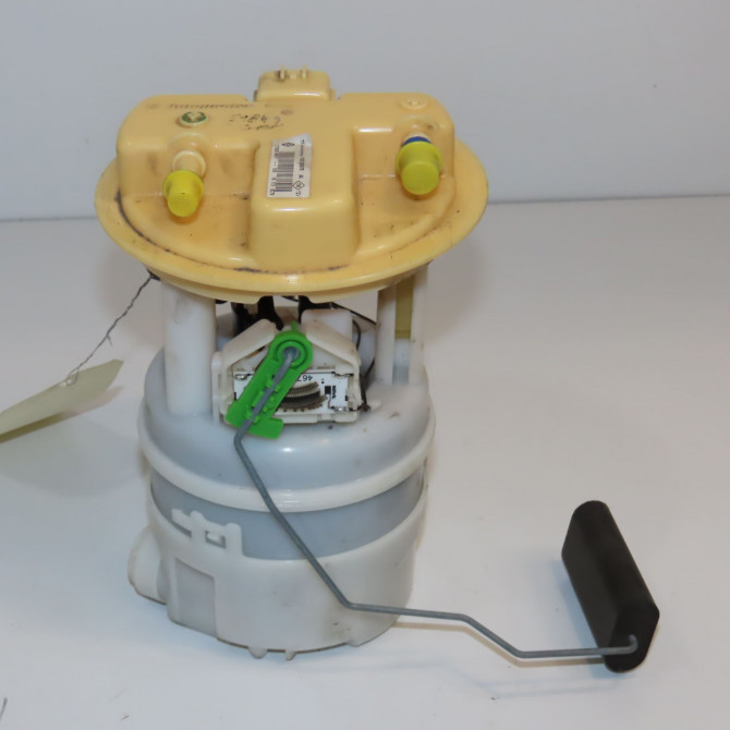 Jauge a carburant occasion RENAULT CAPTUR Phase 1 04-1995->04-1999 1.2i 120ch 2