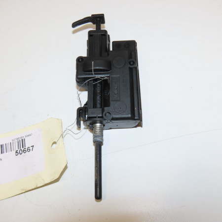 Actionneur portillon aile ard occasion RENAULT CLIO III Phase 1 04-1995->04-1999 1.5 DCI 70ch