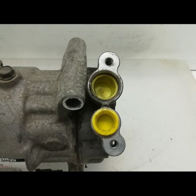 Compresseur air conditionne occasion RENAULT MODUS Phase 1 09-2004->12-2007 1.4i 16v 8200953359 3