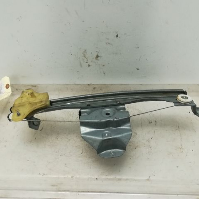 Mecanisme+moteur leve-glace arg occasion RENAULT CAPTUR Phase 1 02-2013->... 1.2i 118 16V 827012973R 1