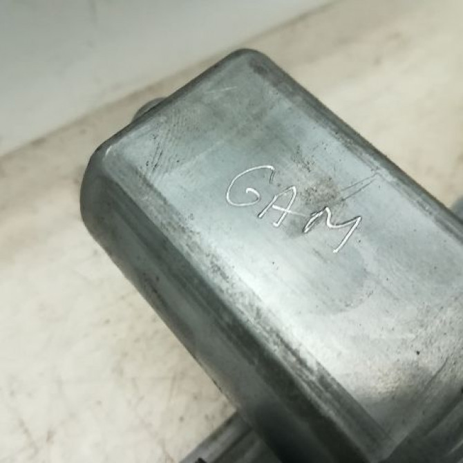 Mecanisme+moteur leve-glace arg occasion RENAULT CAPTUR Phase 1 02-2013->... 1.2i 118 16V 827012973R 3