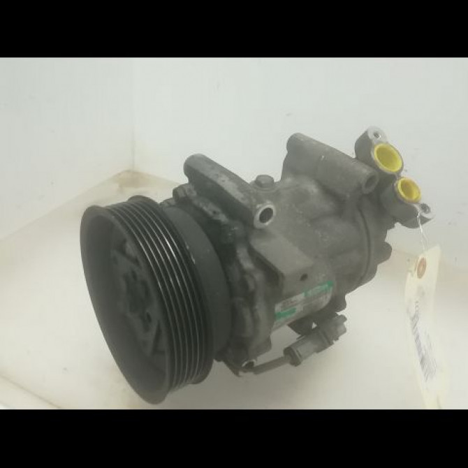 Compresseur air conditionne occasion RENAULT CLIO III Phase 1 09-2005->03-2009 1.2i 16v 75ch 8200819568 1