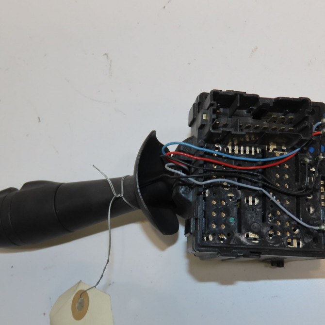 Commande essuie glace occasion RENAULT TWINGO III Phase 1 06-2014->... 8201168013 2