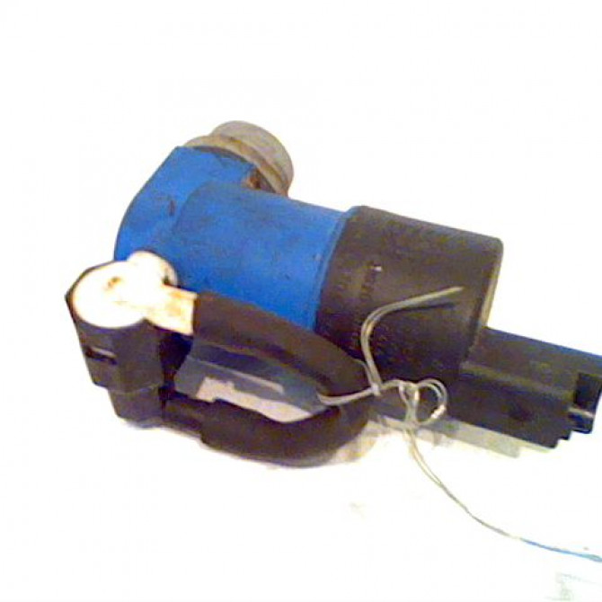 Pompe lave-glace avant occasion RENAULT CLIO III Phase 2 03-2009->12-2014 7700428386 1