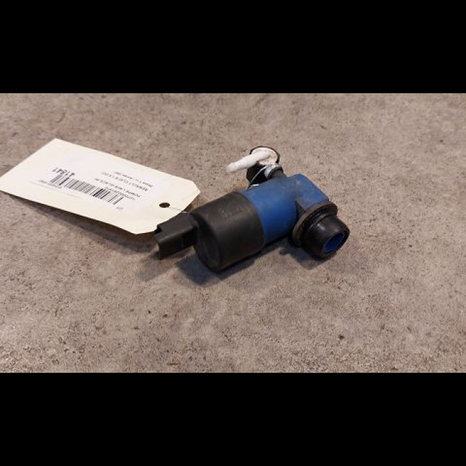 Pompe lave-glace avant occasion RENAULT CLIO III Phase 1 09-2005->03-2009 1.5 DCI 70ch 7700428386 2