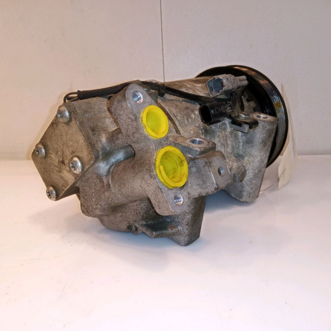 Compresseur air conditionne occasion RENAULT CLIO IV Phase 1 07-2012->... 1.5 DCI 90ch 926000838R 3