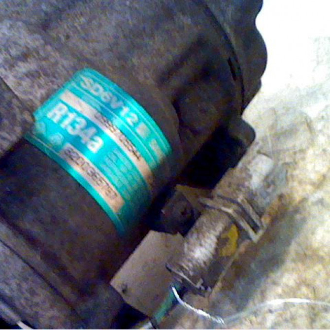 Compresseur air conditionne occasion RENAULT MODUS Phase 1 09-2004->12-2007 1.4i 16v 8200953359 3