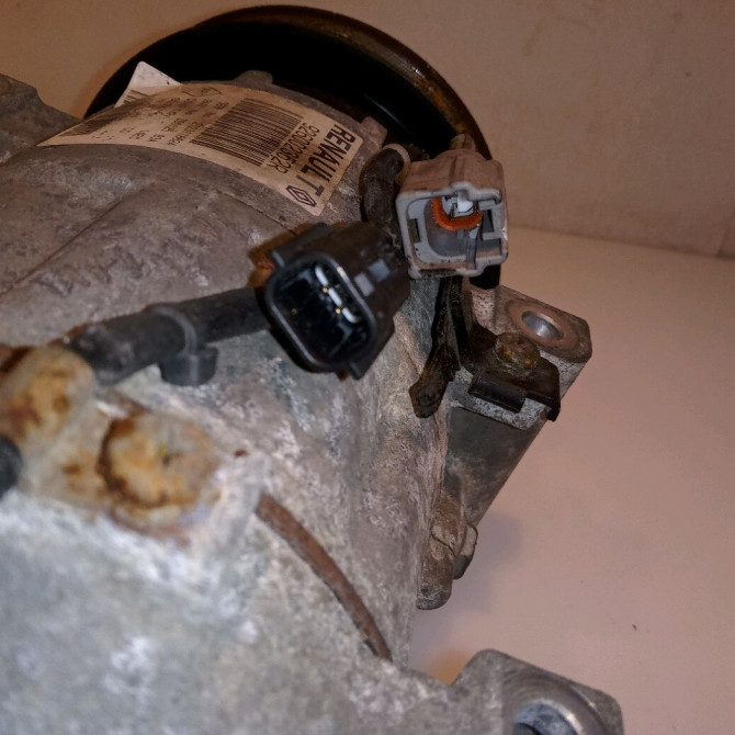 Compresseur air conditionne occasion RENAULT CLIO IV Phase 1 07-2012->... 1.5 DCI 90ch 926000838R 4