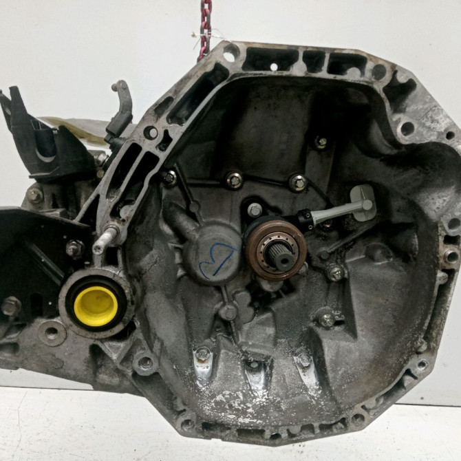 Boîte à vitesse mecanique occasion RENAULT CLIO III Phase 1 09-2005->03-2009 1.5 DCI 85ch 7711368109 1