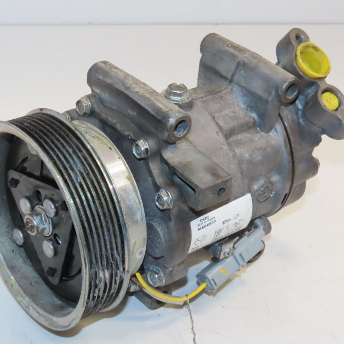 Compresseur air conditionne occasion RENAULT CLIO III Phase 2 03-2009->12-2014 1.2i 16v 75ch 8200819568 1