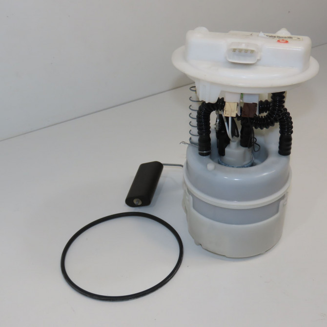 Jauge a carburant occasion RENAULT CLIO IV Phase 1 07-2012->... 1.2 TCE 120ch 172021485R 1