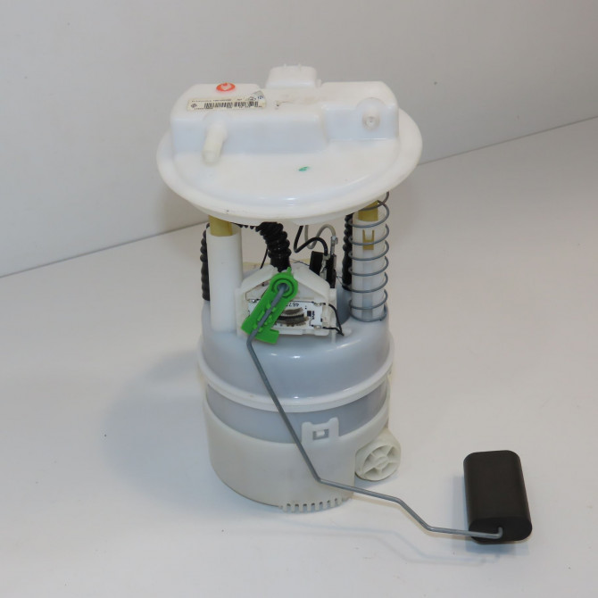 Jauge a carburant occasion RENAULT CLIO IV Phase 1 07-2012->... 1.2 TCE 120ch 172021485R 2