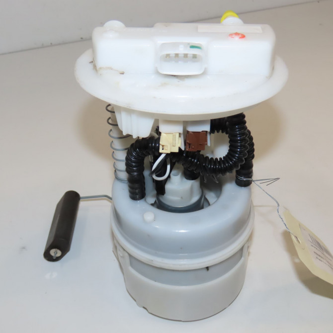 Jauge a carburant occasion RENAULT CLIO IV Phase 1 07-2012->... 1.2i 120ch 172021485R 1