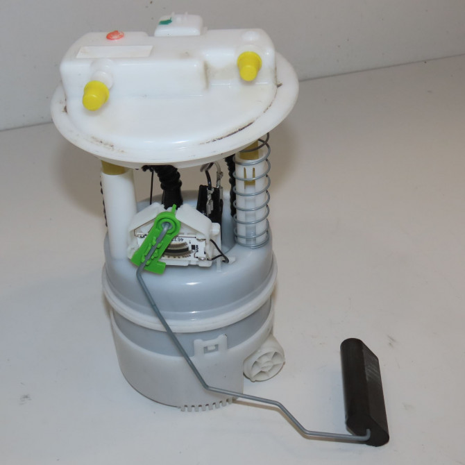 Jauge a carburant occasion RENAULT CLIO IV Phase 1 07-2012->... 1.2i 120ch 172021485R 2