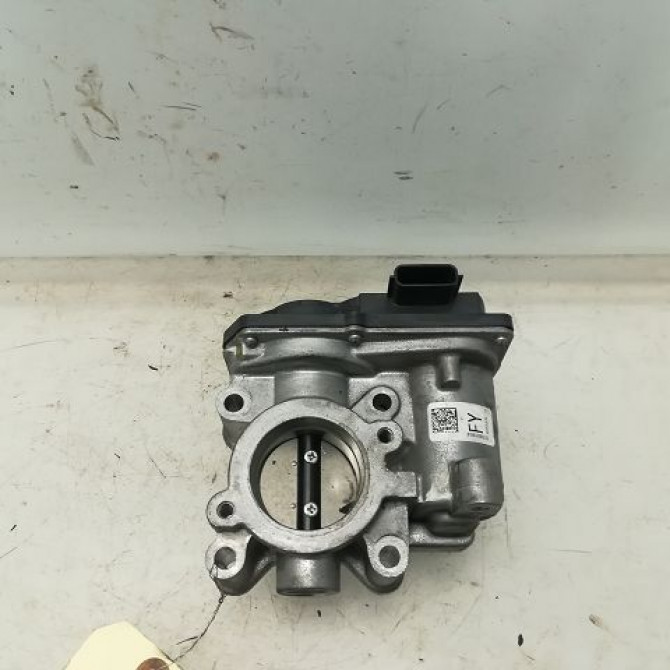 Boitier papillon occasion RENAULT CAPTUR Phase 1 02-2013->... 1.2i 118 16V 161206038R 1