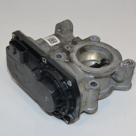 <span class="tt">Boitier papillon occasion  </span><span class="designation"> </span>