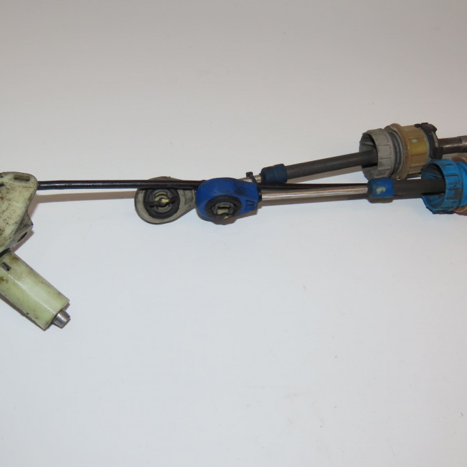 Levier de vitesses occasion CITROEN DS4 Phase 1 01-2011->03-2016 1.6 e-HDi 110ch 2400LT 3