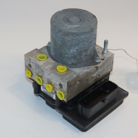 Unité hydraulique ABS occasion CITROEN C5 II Phase 1 04-1995->04-1999 2.0 HDI 160ch 4541RY