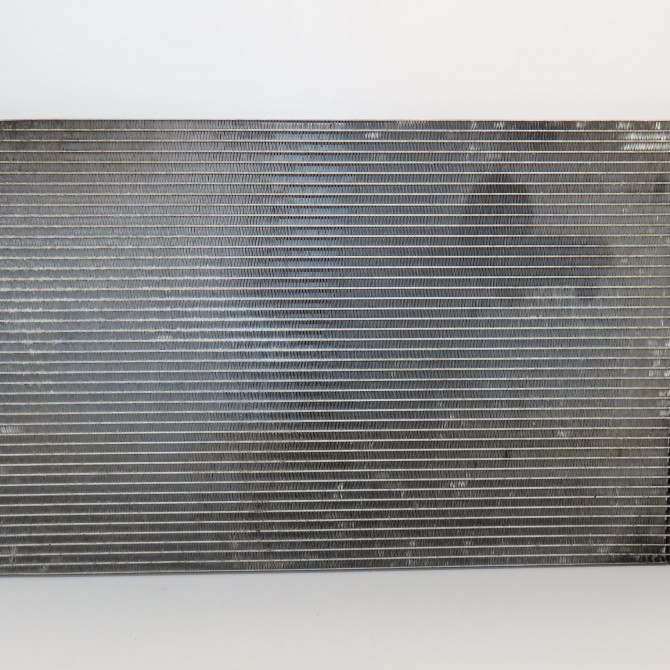 Condenseur clim occasion RENAULT ESPACE IV Phase 2 03-2006->07-2012 1.9 DCI 8v 120ch 8200332851 1