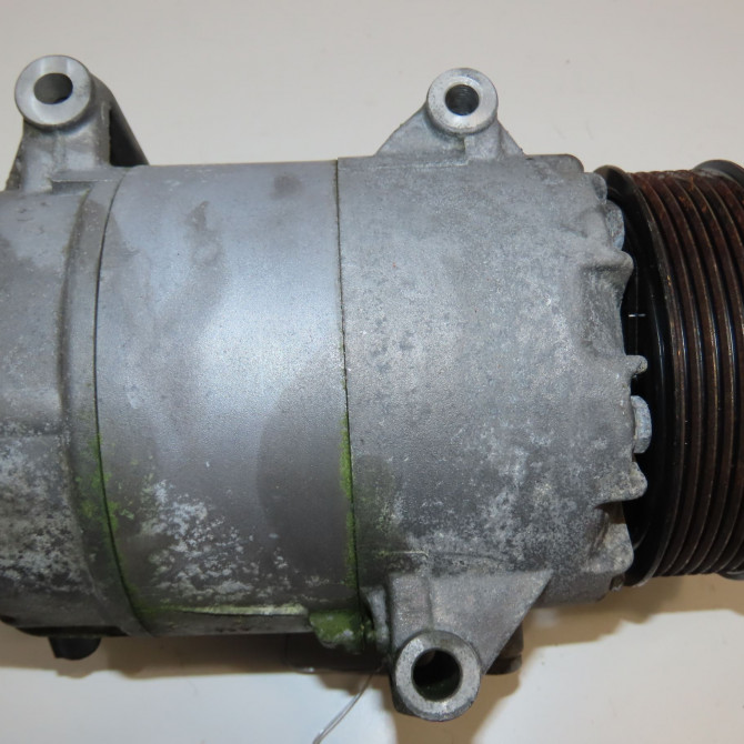 Compresseur air conditionne occasion RENAULT ESPACE IV Phase 2 03-2006->07-2012 1.9 DCI 8v 120ch 8200885261 3