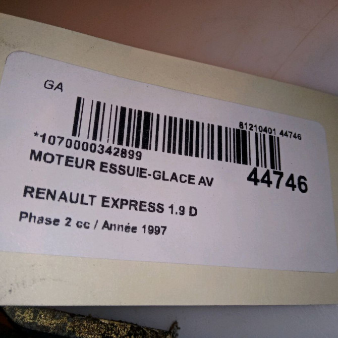 Moteur essuie-glace avant occasion RENAULT EXPRESS Phase 2 09-1994->09-1997 1.9 D 55ch 7701349770 4