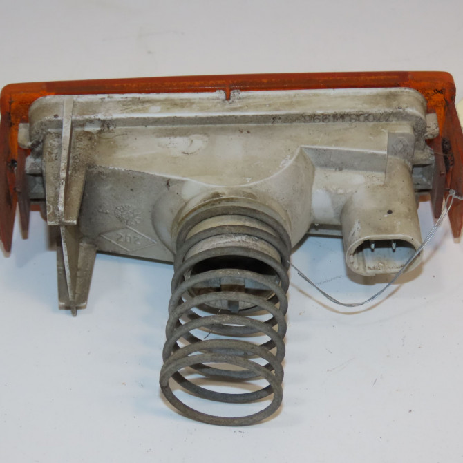 Clignotant gauche occasion RENAULT EXPRESS Phase 2 09-1994->09-1997 1.9 D 65ch 7701203558 2