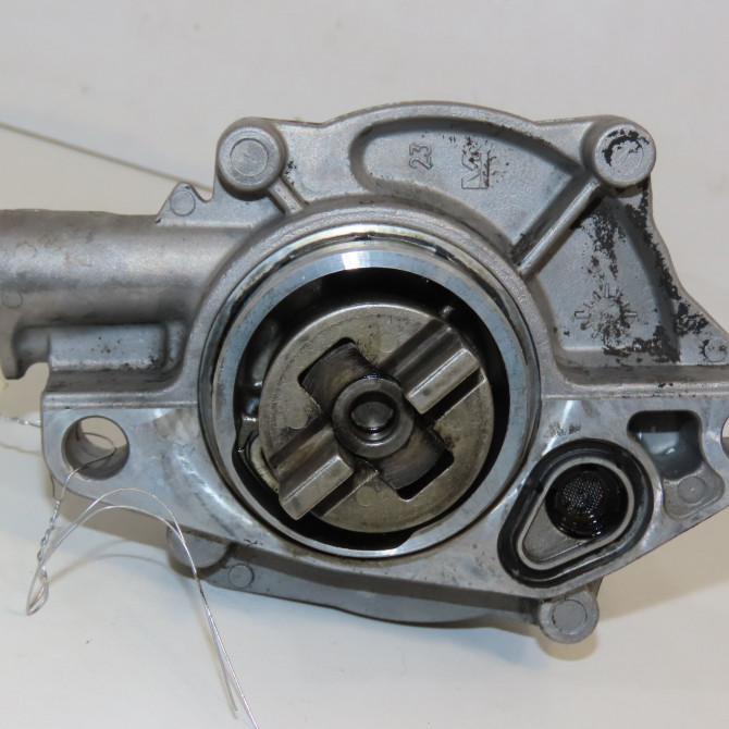 Pompe a vide occasion FORD FIESTA V Phase 2 10-2005->10-2008 1.4 TDCI 1485764 2