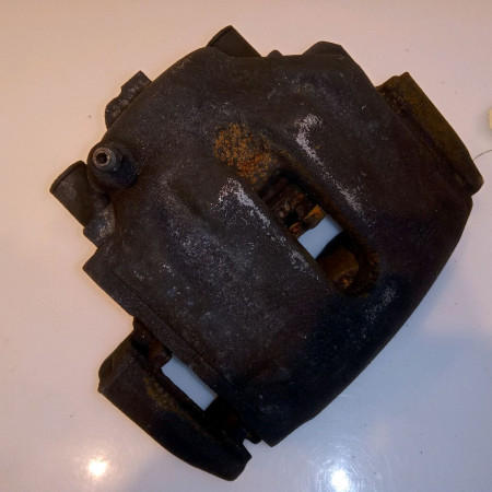 Etrier de frein avant gauche occasion JAGUAR XK I Phase 1 10-1996->12-2005 4.0