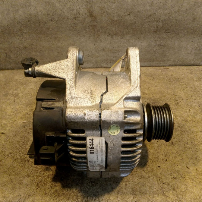 Alternateur occasion VOLKSWAGEN POLO III Phase 1 10-1994->11-1999 1.6 28903018F 1